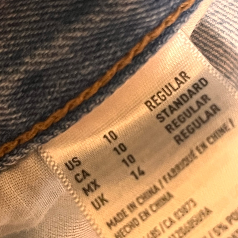 American Eagle Outfitters High Rise Blue Jeans